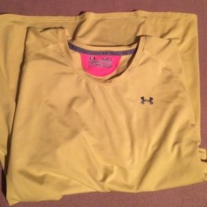 Under armour t shirt