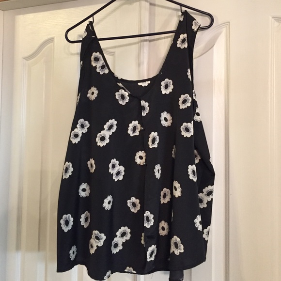 Summer tank