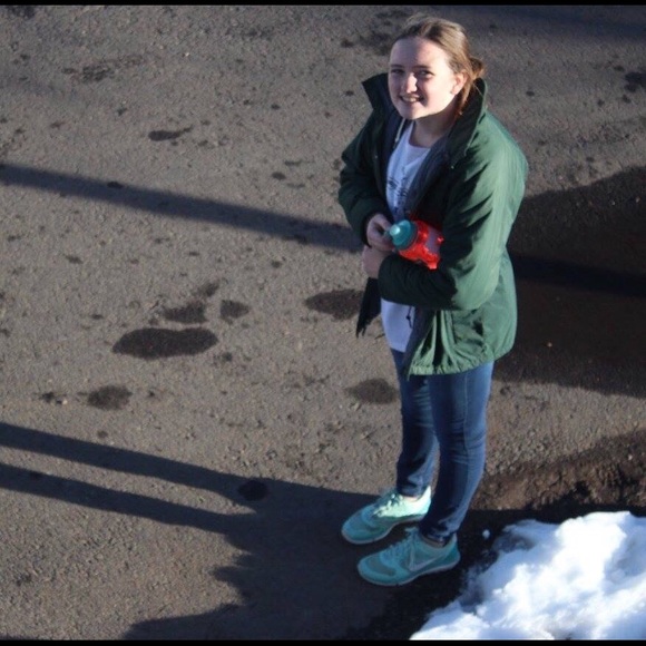 Meet your Posher, Ashley