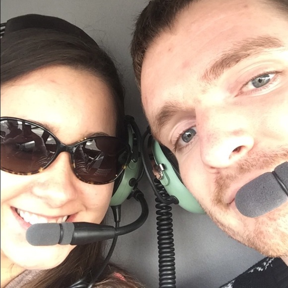 Meet Your Posher! 🎀💋🍾 - Picture 2 of 4