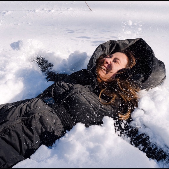 Meet Your Posher! 🎀💋🍾 - Picture 3 of 4