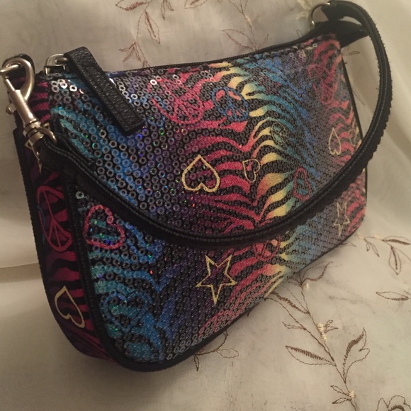 Super Cool Peace Colors Wtistlet - Picture 2 of 5