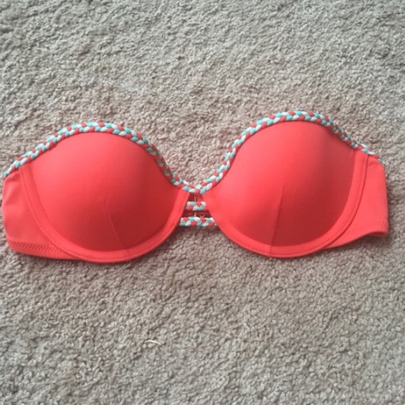 NWOT Victoria's Secret bandeau bikini top