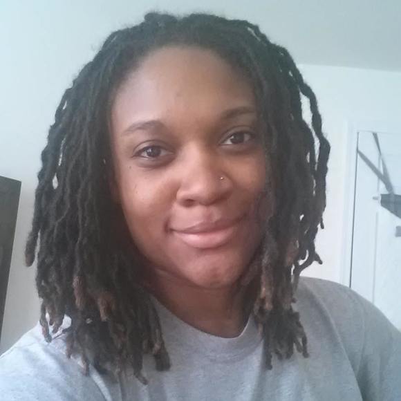 Meet your Posher, Ashley - Picture 1 of 1