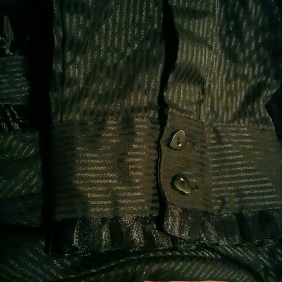 Shirt - Picture 4 of 4