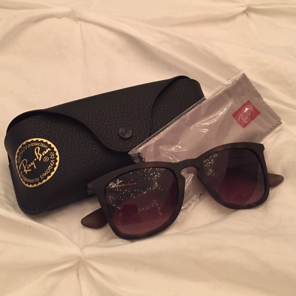 Ray Ban Chris Sunglasses
