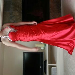 Red prom dress