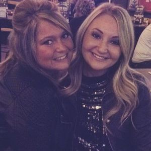 Meet your Posher, Brooke