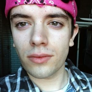 Meet your Posher, Luis