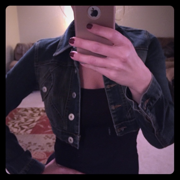 Cropped jean jacket