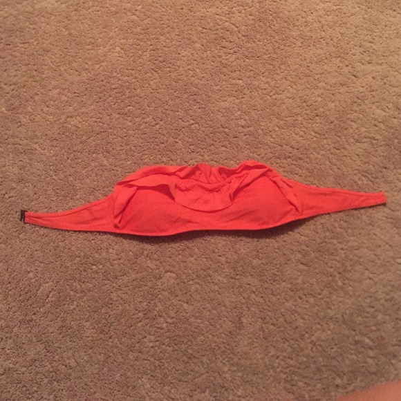 Hollister bandeau bikini top