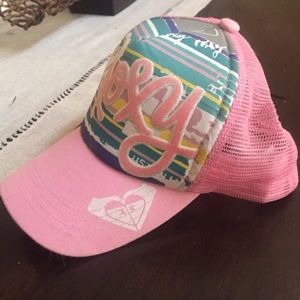 Roxy snap back hat