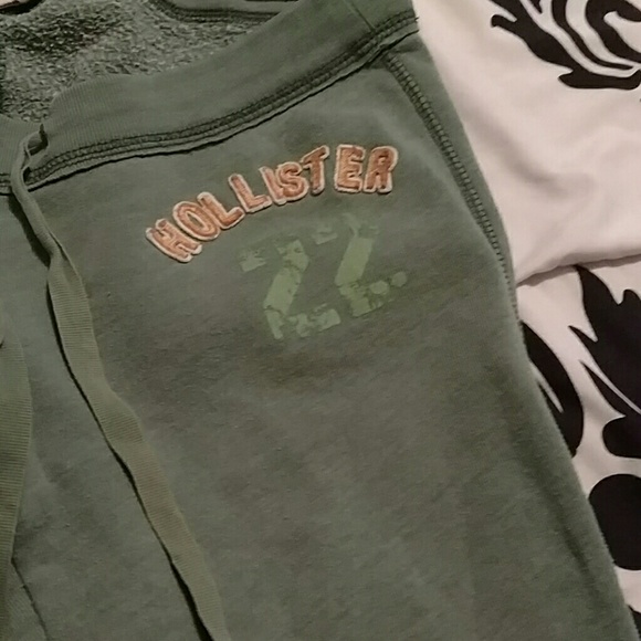 Capris - Picture 2 of 3