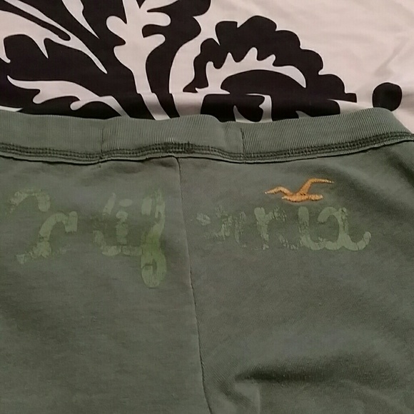 Capris - Picture 3 of 3