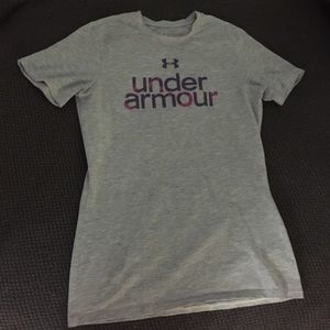 Gray under armour workout tshirt
