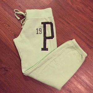 VS PINK 🎀 Green Jogger Pants!