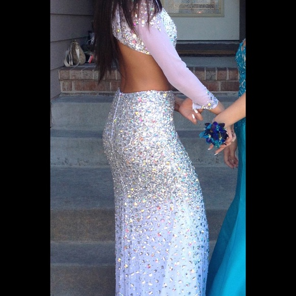Prom Formal Dress - Picture 2 of 3