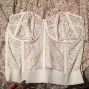 Corset with lace