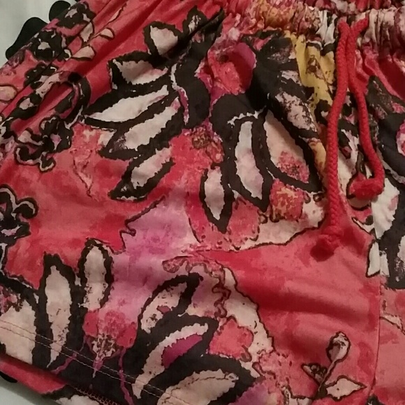 Romper - Picture 2 of 2