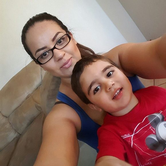 Meet your Posher, Vanessa