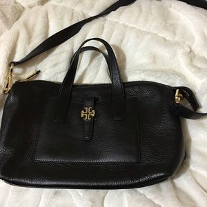 New with tags Tory burch cross body