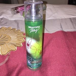 Beautiful day body spray