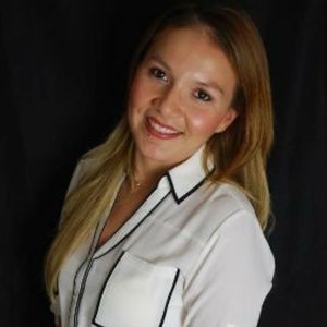 Meet your Posher, Cecilia