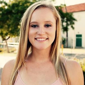 Meet your Posher, Brenna