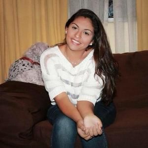 Meet your Posher, Gabriela