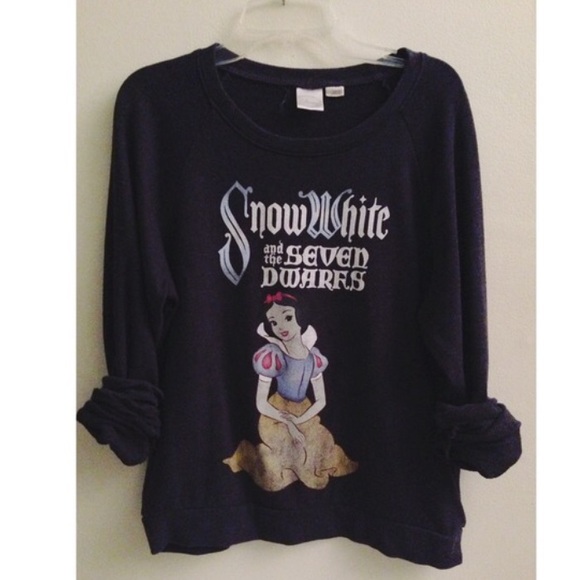 Snow White Sweater