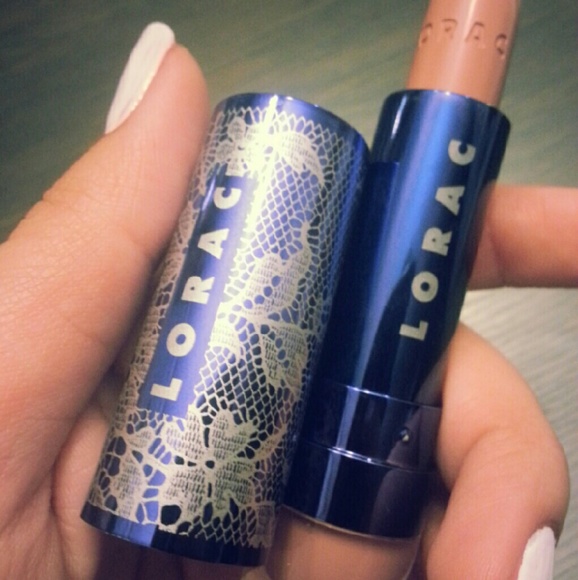 🍍  NUDE LORAC lipstick