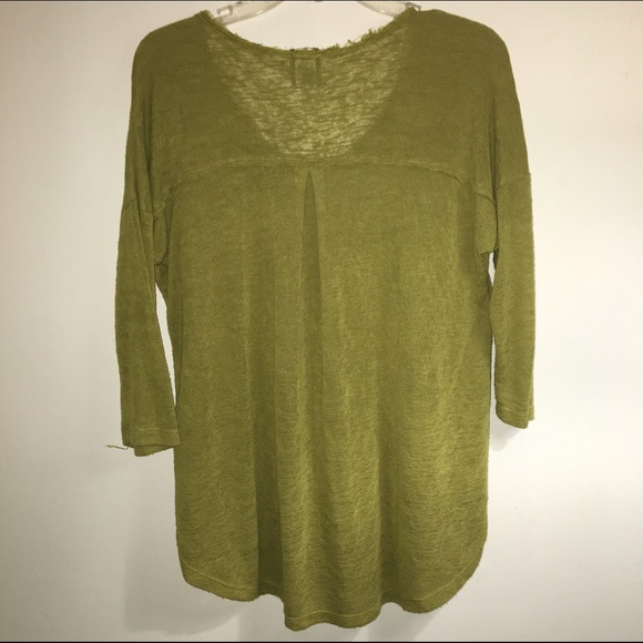 Oversized Top - Picture 3 of 3