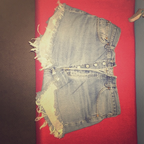 High waisted Levi's shorts
