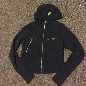 Lululemon sweatshirt