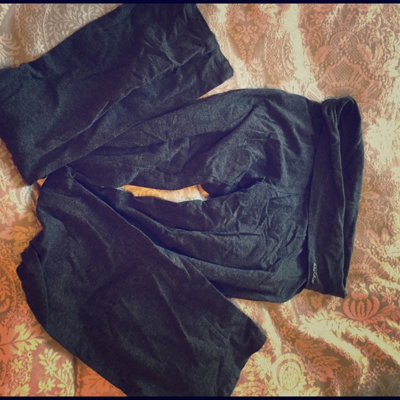 Yoga pants
