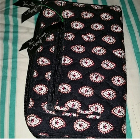 Vera Bradley Full Zip Wallet