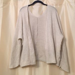 Brandy Melville oversized sweater cardigan