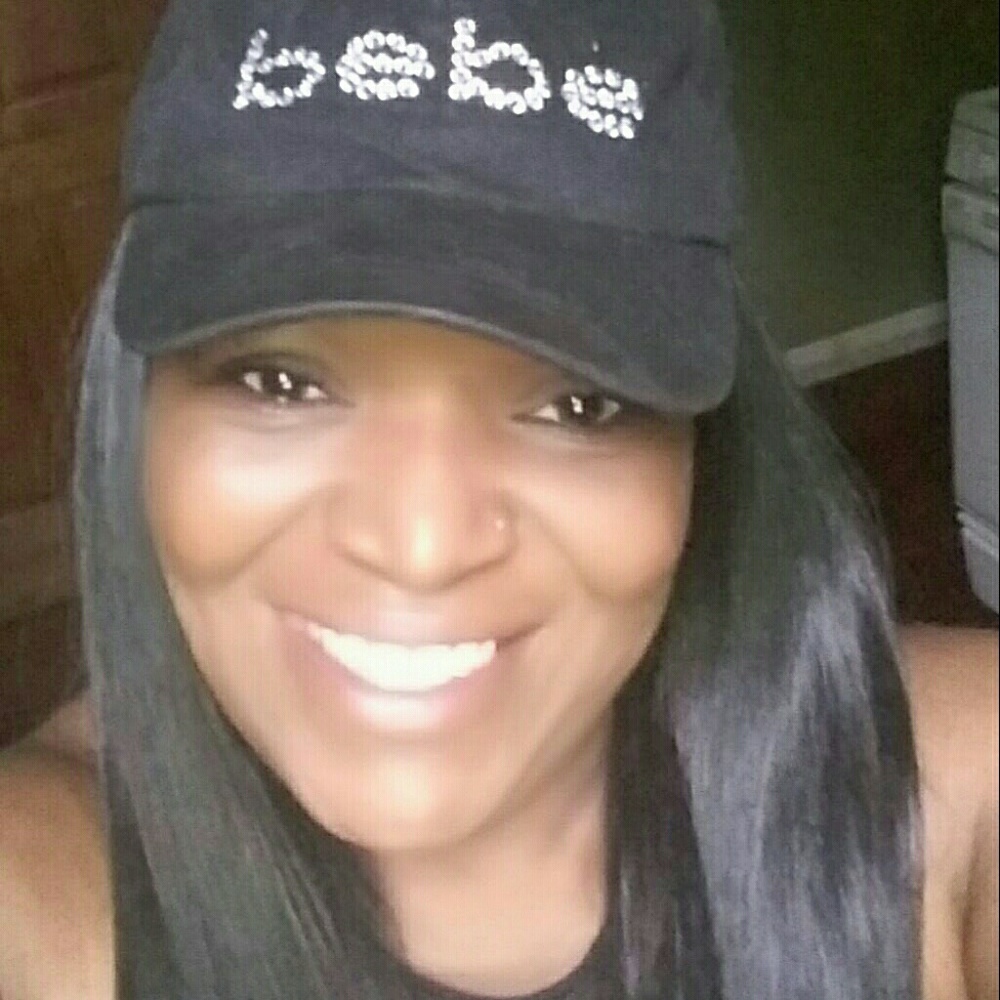 Meet your Posher, Carolyn