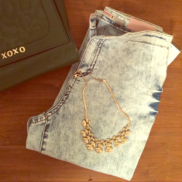 NWT high waist jeans!