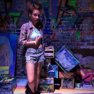 Meet your Posher, Danielle