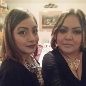Meet your Posher, Lidya