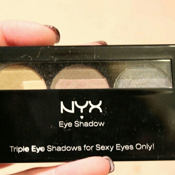 NYX 299 Rock and Roll eyeshadow trio