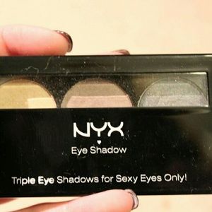 NYX 299 Rock and Roll eyeshadow trio