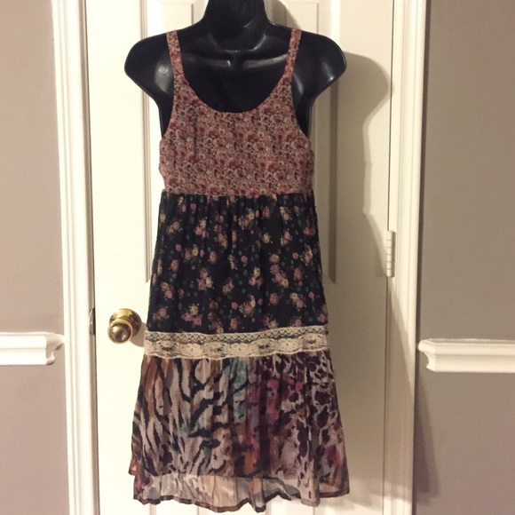 American Rag Dress - Picture 2 of 3