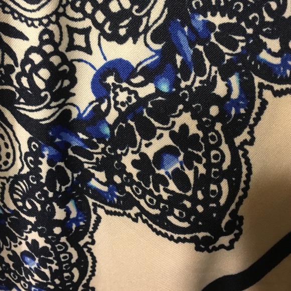 Nwot Maurices xl black off white blue dress - Picture 3 of 3