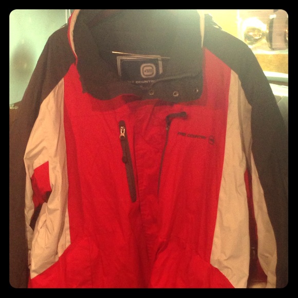 Free country hooded winter jacket.