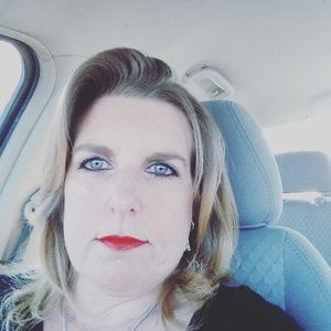 Meet your Posher, Lynn