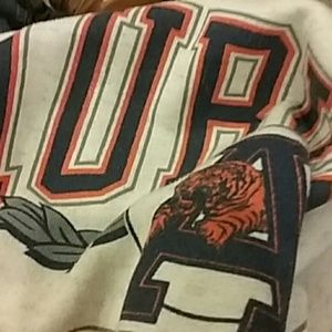 Meet your Posher, Cody