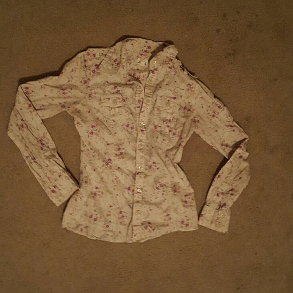 Long sleeve button up country shirt
