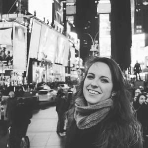 Meet your Posher, Julia